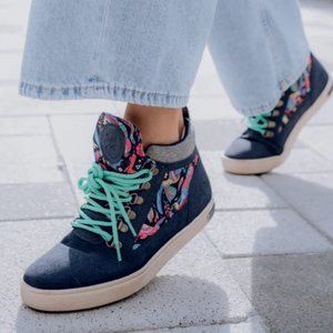 INKAAS Zocalo Vegan blue lace up Camping sneaker Boot womens 5